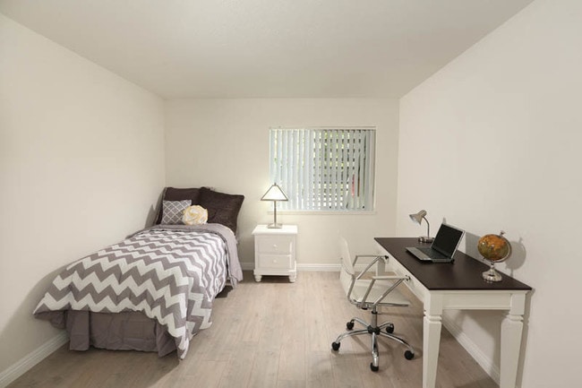 Woodcreek Apartments