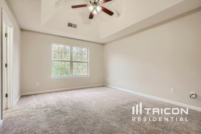 Photo - 3160 Brookfield Dr SW