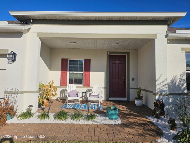 Photo - 4793 Shannock Ave