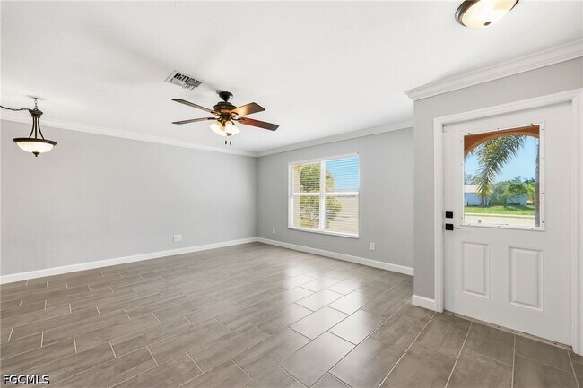 4346 Santa Barbara Blvd