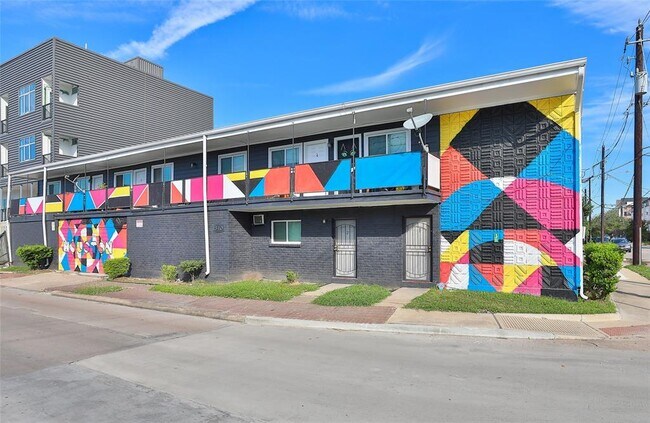 Photo - 1840 Richmond Ave. Unit 2