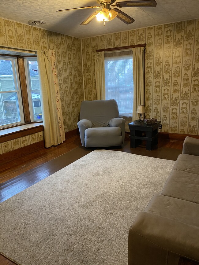 Photo - 128 DeWolfe Ct Apartments Unit 1