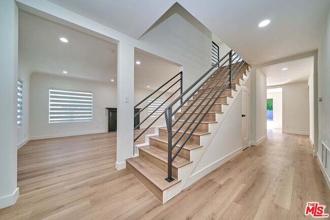 Photo - 347 S Highland Ave