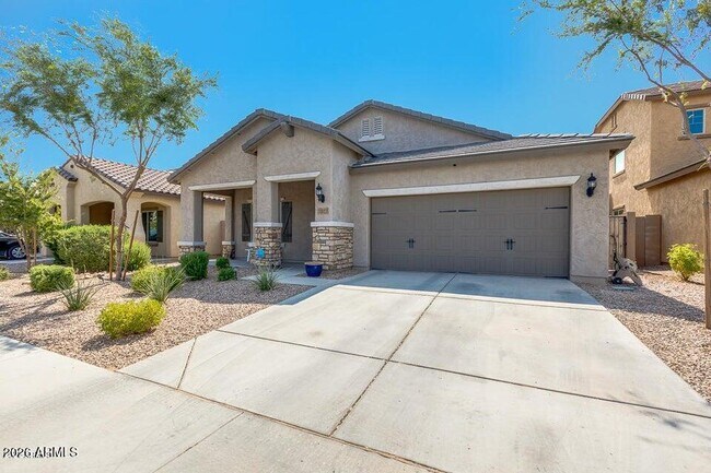11023 E Tupelo Ave