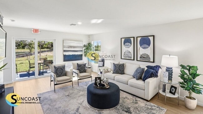 Photo - 8035 Cedar Ky Wy