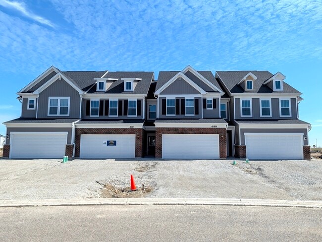 Building Photo - 692 Switchgrass Wy