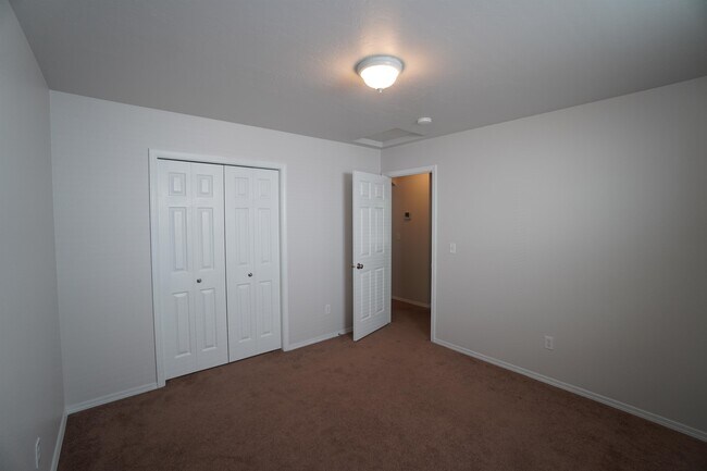 Photo - 163 W Lava Falls Dr