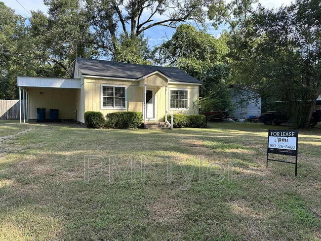 Building Photo - 427 Turkey Creek Dr Rental