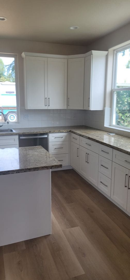 Photo - Price Reduction~Nice New House for Rent!