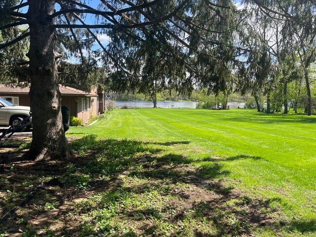 Photo - 6N403 State Rte 31