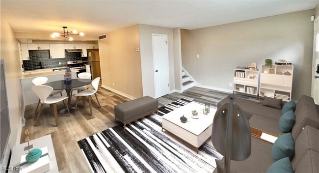 Photo - 2868 Noble Rd Unit 9