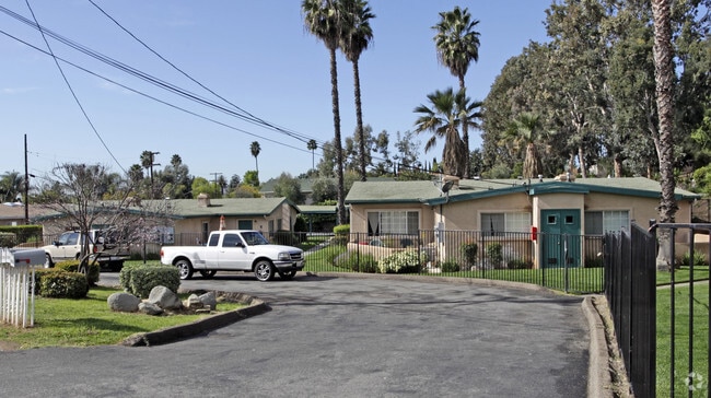 Chestnut Villas