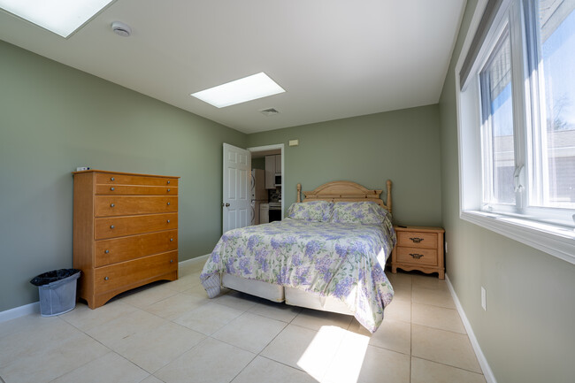 Photo - 201 Brewster Rd Apartments