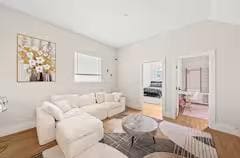 Photo - 4816 Cochran St
