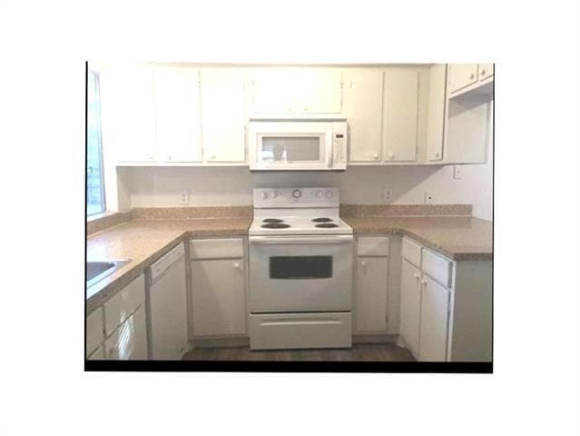 Photo - 1302 Mohawk Dr