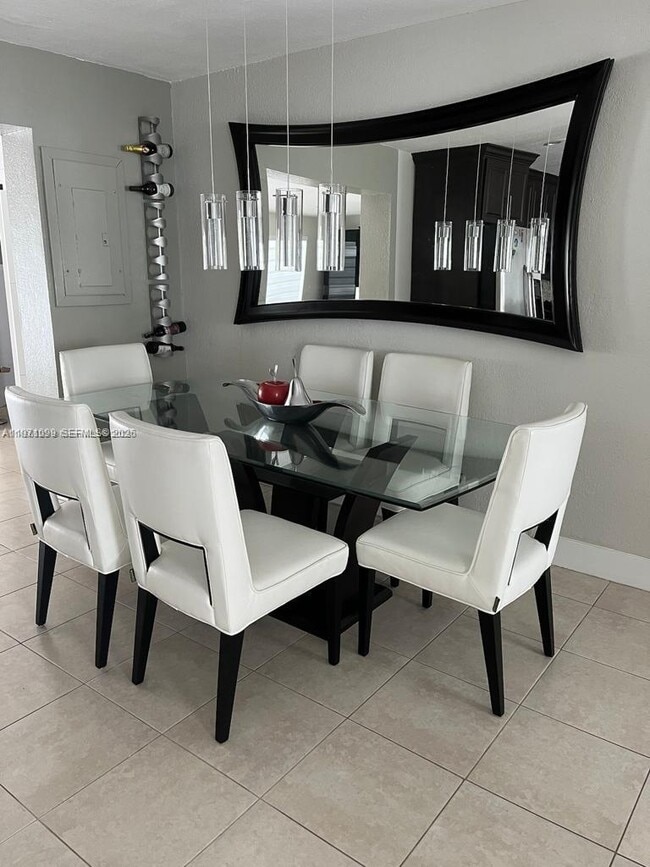 Photo - 12770 SW 18th St