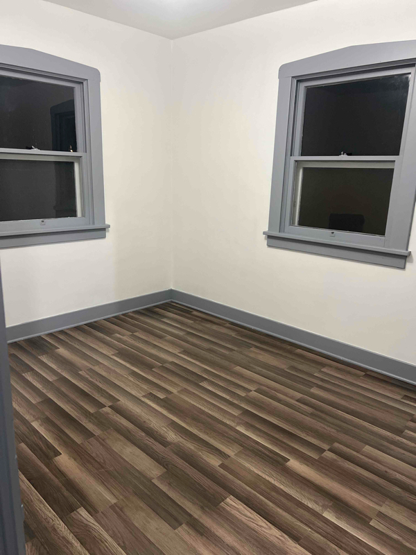 Building Photo - 8671 S State St Rental