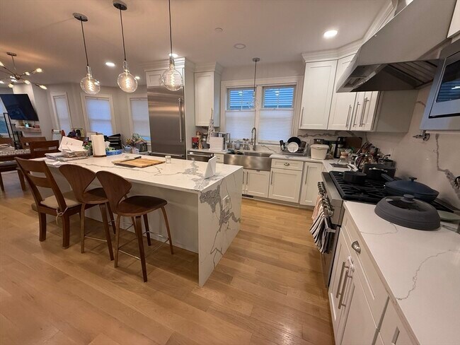 Photo - 34 Jamaica Rd Unit 1