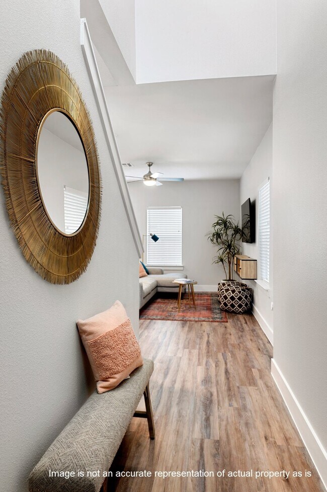 Photo - 28328 Birnham Woods Dr