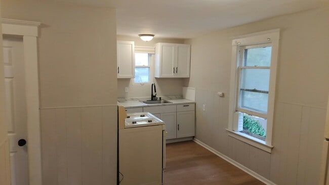 Photo - 192 Richter St