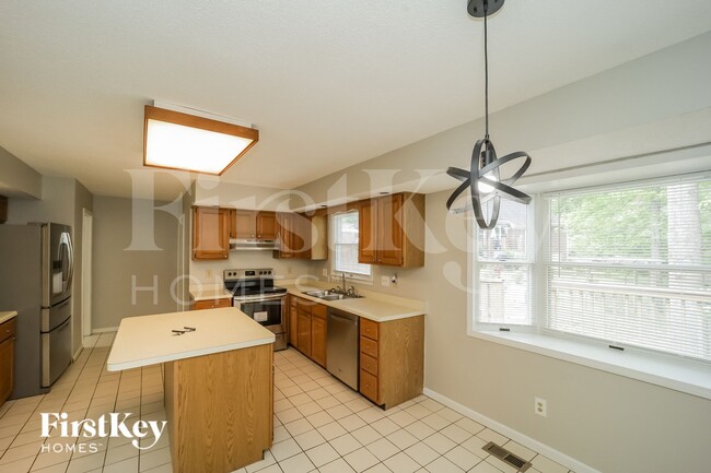 1303 Wakefield Pl