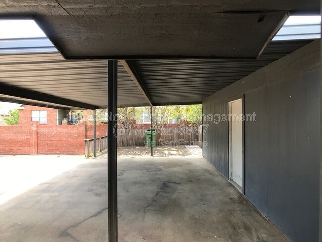 Photo - 7041 Crosstimbers Ln