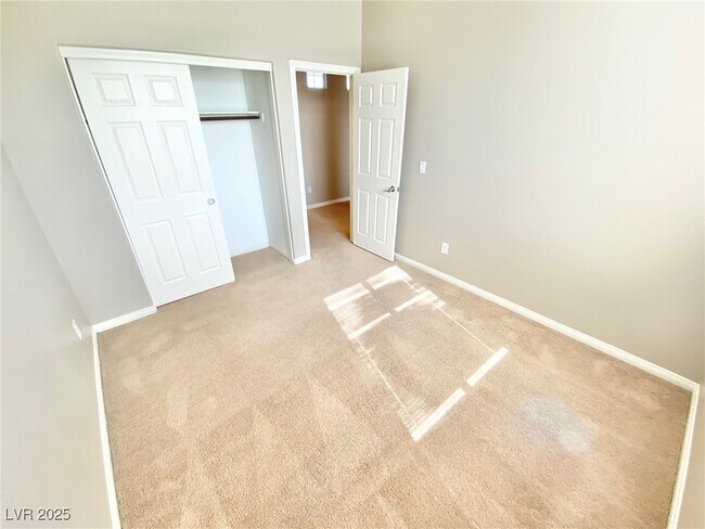 Photo - 81 Avenza Dr