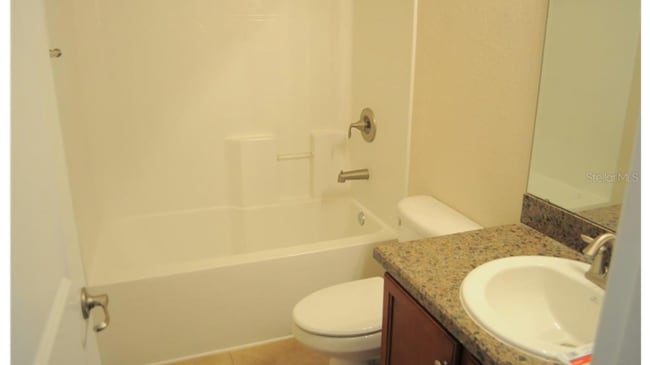 Full Bathroom - 10727 Standing Stone Dr