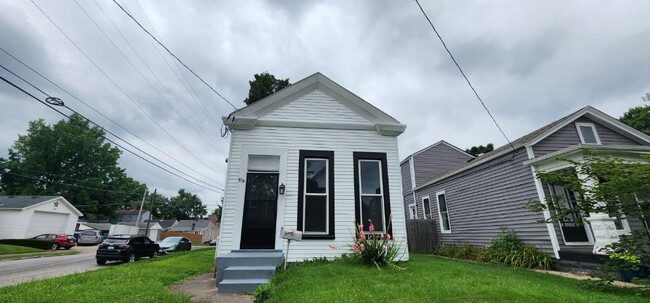 854 Milton St