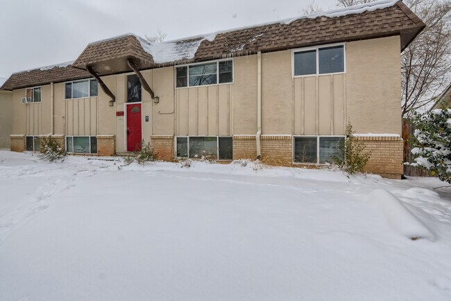 Photo - 330 Gahart Dr Apartments Unit 4
