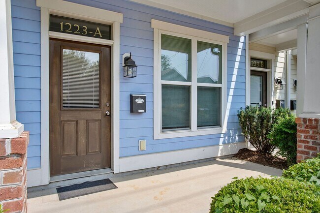 Photo - Perry Street Unit Perry