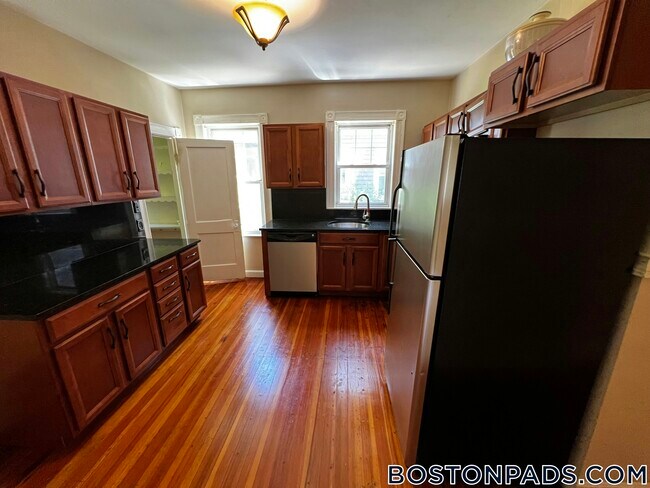 Photo - 11 Fairfield St Unit 1