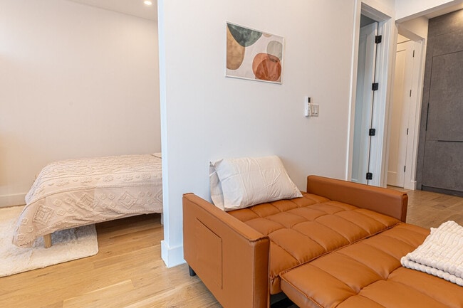 Photo - 242 Schaefer St Unidad SI ID1515248P