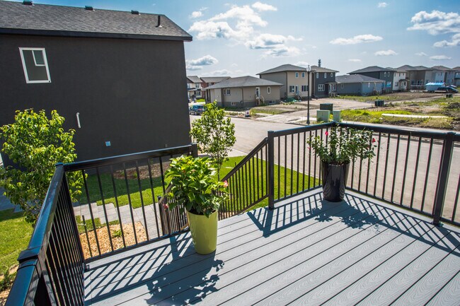 Photo - Green Apple Drive