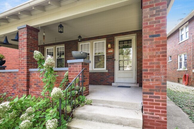 Photo - 1111 Northwest Blvd