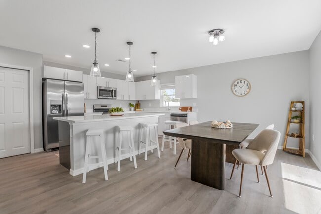 Photo - 6821 San Bruno Dr