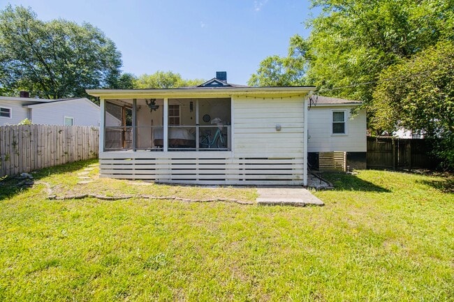 Photo - Adorable 3BR Rosewood Rental with Dreamy Porch & Fenced Yard!