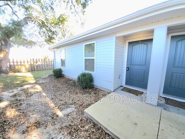 Building Photo - 313 N Navy Blvd Unit 1D