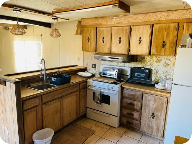 Photo - 37575 Shadybrook Ln