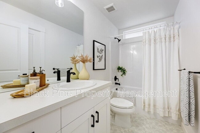 Photo - 11021 W Clematis St