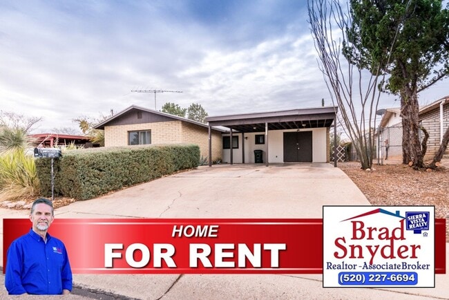 Building Photo - Welcome to this delightful 3-bedroom, 2-ba...