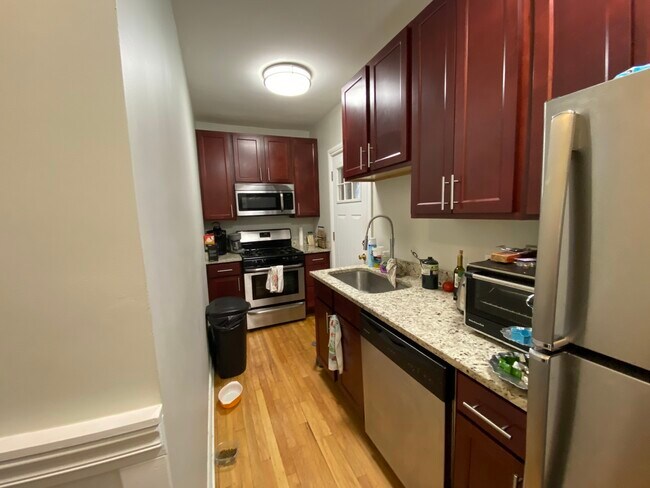 Photo - 5062 N Wolcott Ave