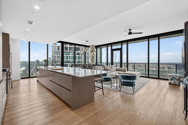 Photo - 610 Davis St Unit 4504