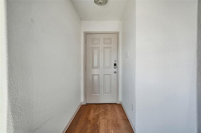 Photo - 360 Farmer Ln