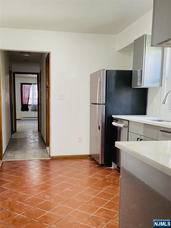 Photo - 303 N 3rd St