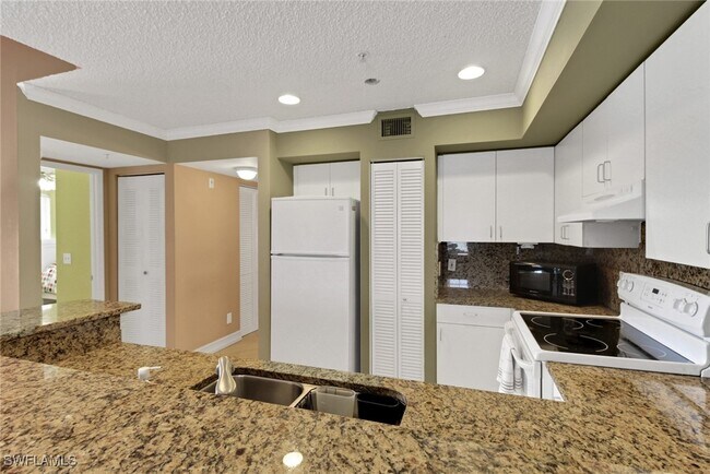 Photo - 1195 Wildwood Lakes Blvd Unit 202