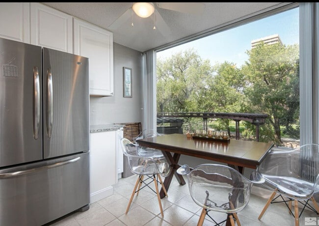 Photo - 280 Island Ave Unidad 202