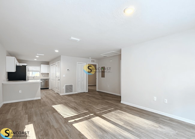 Photo - 9013 N Travis Dr