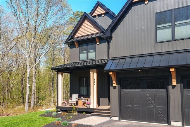 Photo - 450 Carrs Pond Rd