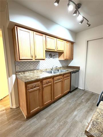 Photo - 1825 Kendall St Unit 215